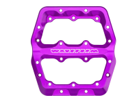 Wolf Tooth Waveform Pedal Body Small rechts, violett